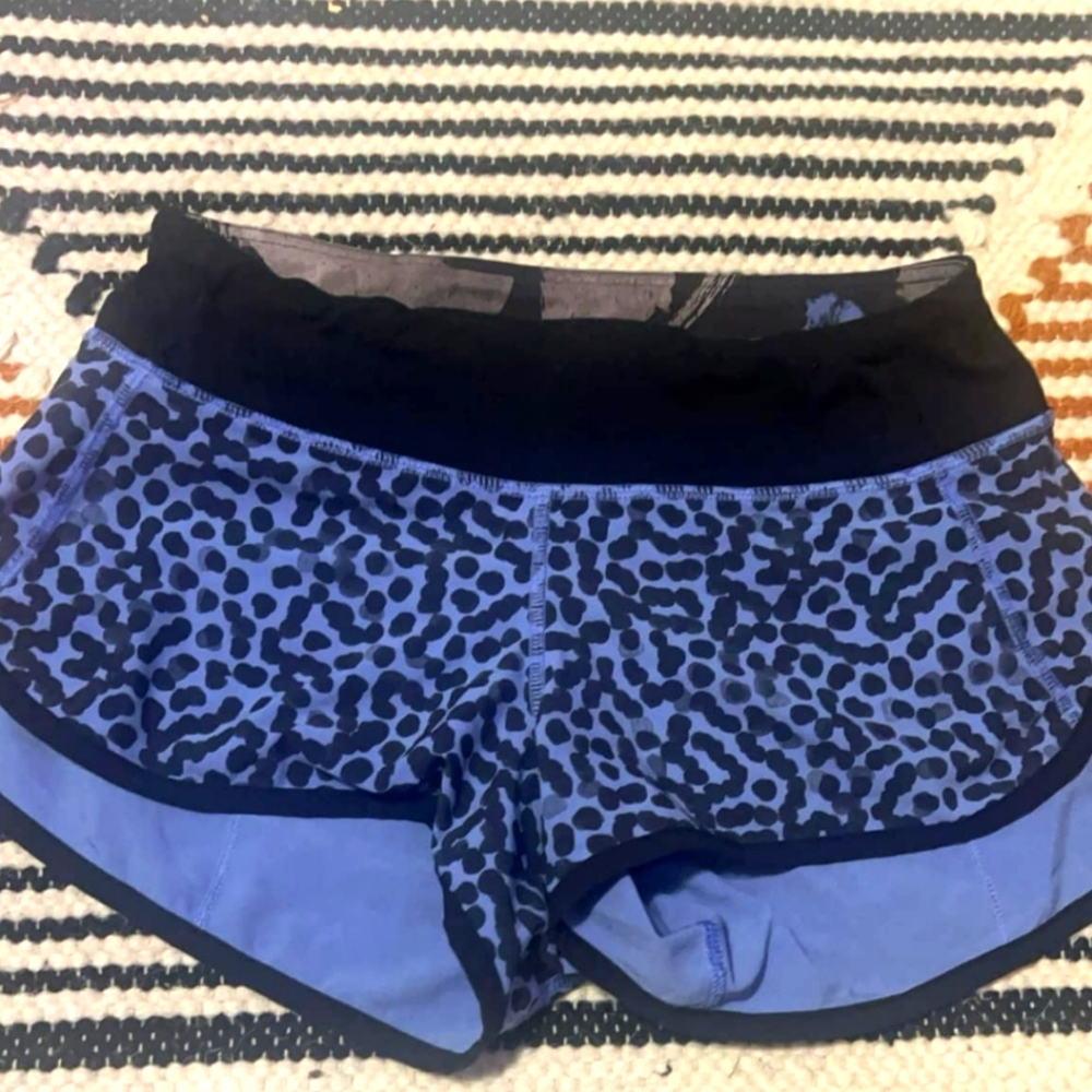 Lululemon hotty hot shorts